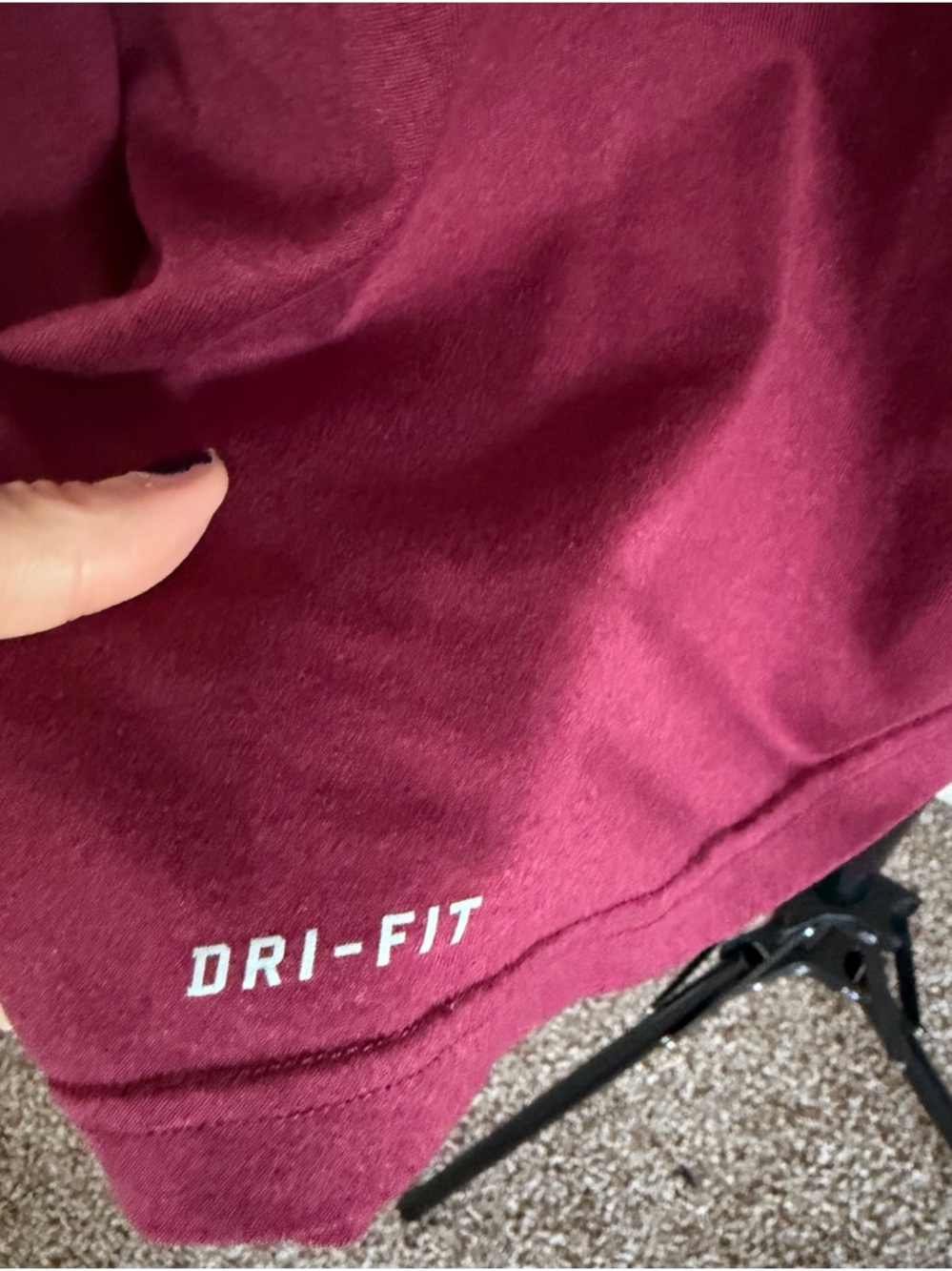 Nike Long-Sleeve Dri-Fit Performance Tee Size Medium - Picture 4 of 5